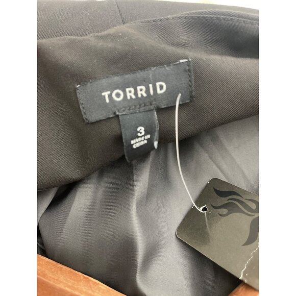 Torrid Women Black Studded Long Sleeve Open Front Blazer Size 3 NWT - Picture 10 of 11
